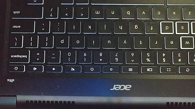 Snapshot of fetishslut4u chatting on October 14, 8:37 am fetishslut4u online show from October 14, 8:37 am