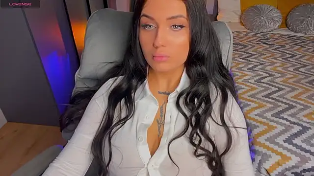 mygoddesshecate online show from July 18, 2:54 pm