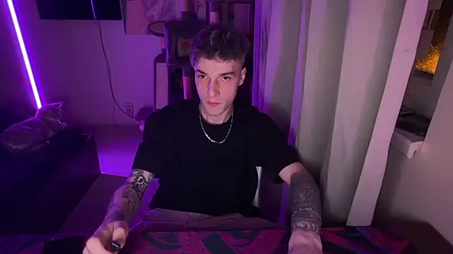 davesinner online show from April 13, 7:30 pm