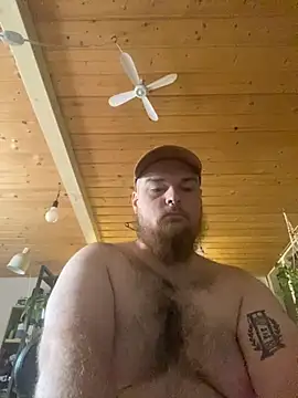Snapshot of JohnDrippingCum chatting on October 15, 11:43 am JohnDrippingCum online show from October 15, 11:43 am