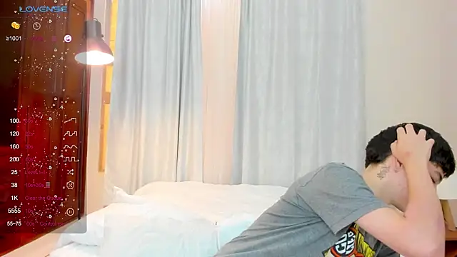 Snapshot of oblivion_deku chatting on September 21, 1:13 pm oblivion deku online show from September 21, 1:13 pm