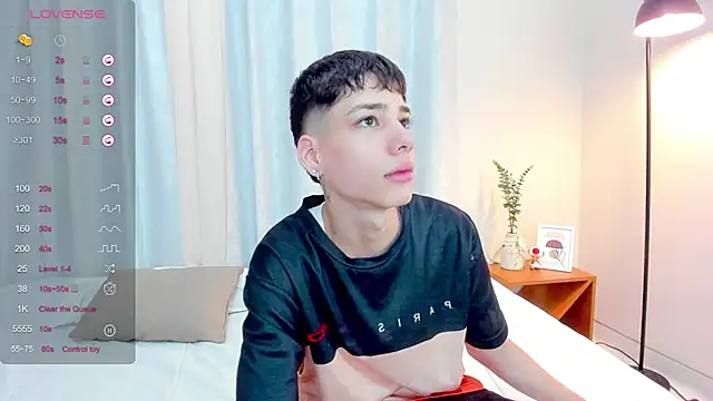 Snapshot of oblivion_deku chatting on February 7, 1:48 pm oblivion deku online show from February 7, 1:48 pm