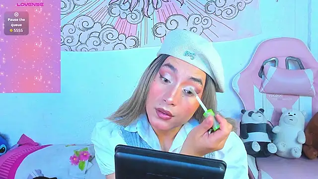 Snapshot of brihanna_cooper chatting on April 24, 2:08 pm brihanna cooper online show from April 24, 2:08 pm