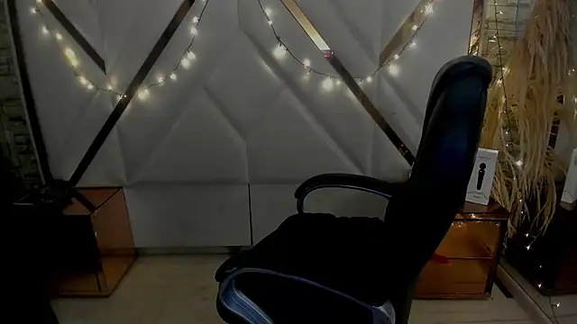 Morana  Hot online show from November 17, 5:13 am