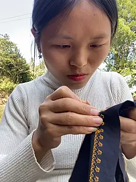 Snapshot of milo_bae chatting on January 18, 7:01 am milo bae online show from January 18, 7:01 am