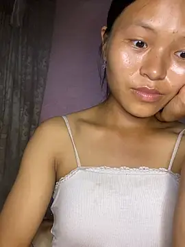 milo bae online show from July 22, 8:17 am