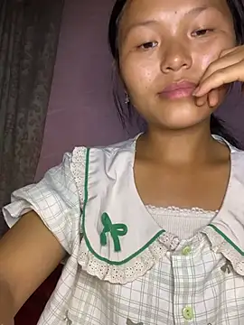 milo bae online show from July 23, 9:07 am