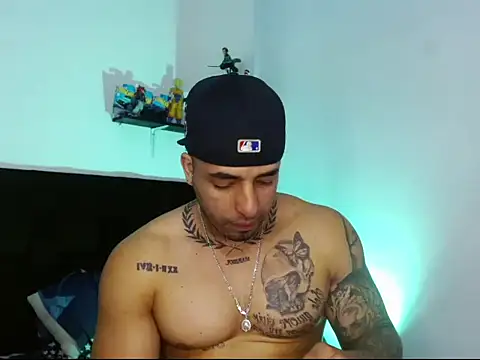 Snapshot of ragnar_phoenix chatting on March 19, 9:41 pm ragnar phoenix online show from March 19, 9:41 pm