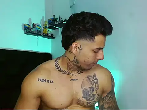 Snapshot of ragnar_phoenix chatting on March 23, 10:03 pm ragnar phoenix online show from March 23, 10:03 pm