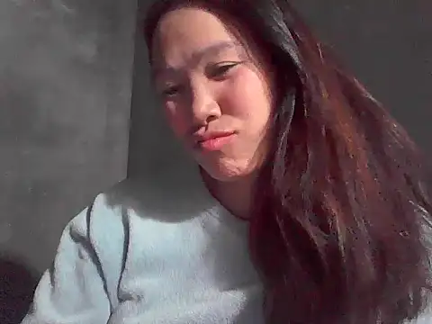 fanchunn online show from December 3, 1:20 pm