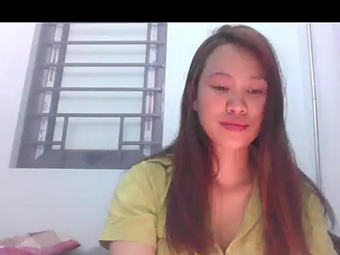 fanchunn online show from April 3, 1:31 pm