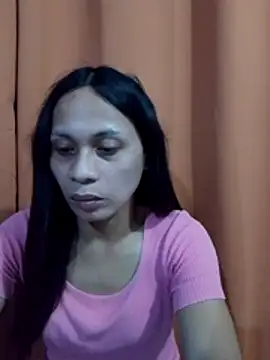 missruffa online show from November 28, 2:53 pm