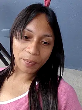 missruffa online show from April 20, 1:19 am