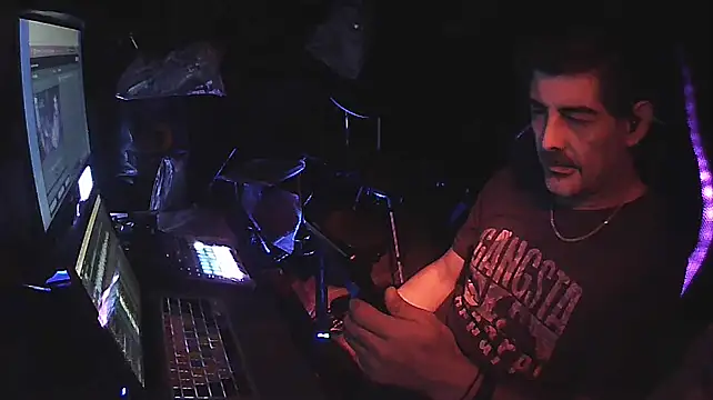 Snapshot of Rod_Contreras_ARG chatting on November 9, 2:54 am Rod Contreras ARG online show from November 9, 2:54 am