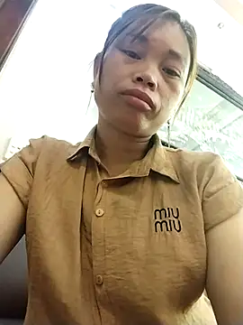   Ngoc20   online show from April 11, 12:31 pm