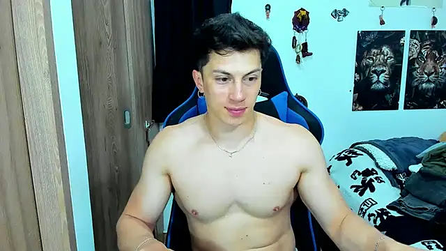 javiersexymann online show from February 17, 1:25 am