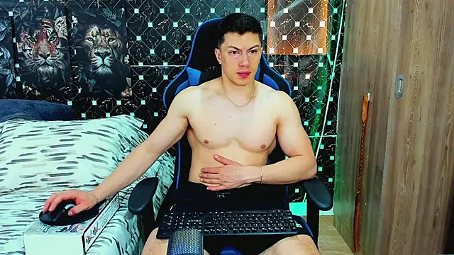 Snapshot of javiersexymann chatting on June 30, 5:36 pm javiersexymann online show from June 30, 5:36 pm