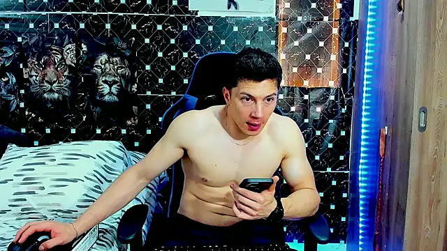 Snapshot of javiersexymann chatting on July 8, 4:55 pm javiersexymann online show from July 8, 4:55 pm