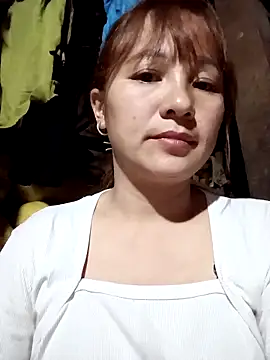 Snapshot of Mini3333 chatting on February 23, 11:51 am Mini3333 online show from February 23, 11:51 am