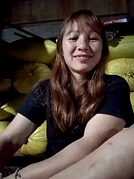 Snapshot of Mini3333 chatting on February 24, 12:36 pm Mini3333 online show from February 24, 12:36 pm