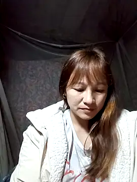 Snapshot of Mini3333 chatting on February 26, 5:23 pm Mini3333 online show from February 26, 5:23 pm