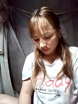 Snapshot of Mini3333 chatting on February 27, 10:10 pm Mini3333 online show from February 27, 10:10 pm