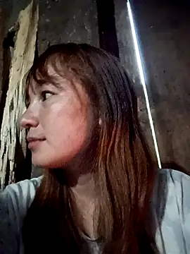 Snapshot of Mini3333 chatting on February 28, 10:49 am Mini3333 online show from February 28, 10:49 am