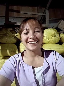 Snapshot of Mini3333 chatting on April 25, 1:52 pm Mini3333 online show from April 25, 1:52 pm