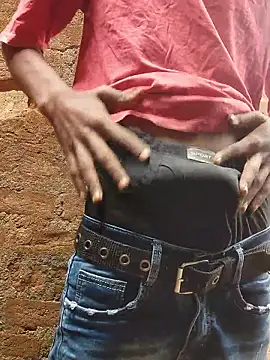 Snapshot of sanddyk99 chatting on January 10, 8:05 am sanddyk99 online show from January 10, 8:05 am