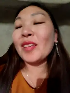 phunphun online show from November 12, 1:33 pm