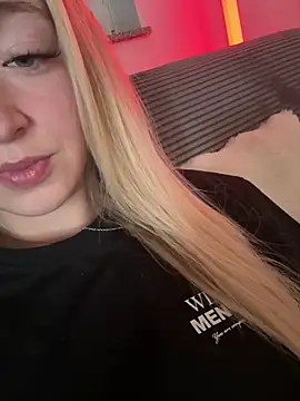 emilypeperoni online show from February 2, 10:47 am