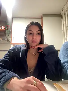 NoeliaGarcia17 online show from January 14, 11:09 pm