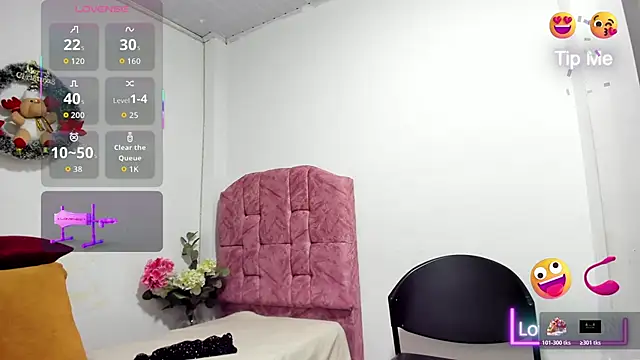 esmeraldaladys online show from December 4, 10:13 am