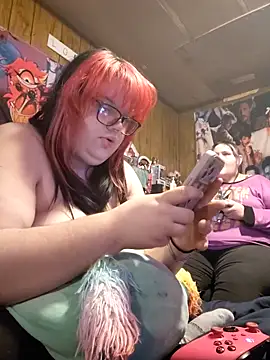 Snapshot of GoddessDess chatting on May 3, 1:11 am GoddessDess online show from May 3, 1:11 am