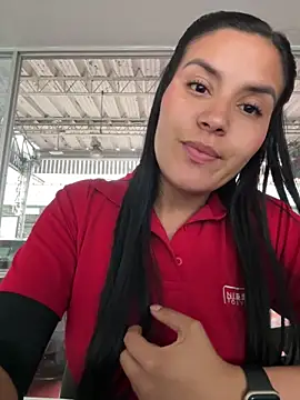 MacaW09 online show from March 5, 10:06 pm