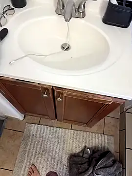 Snapshot of javier_89ER chatting on September 15, 10:32 pm javier 89ER online show from September 15, 10:32 pm