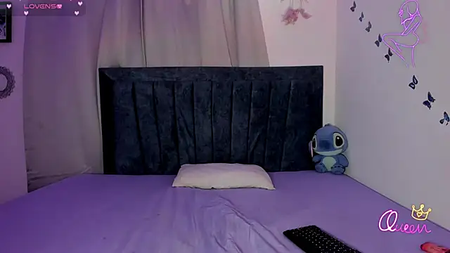 emmie bunny online show from February 26, 11:15 pm