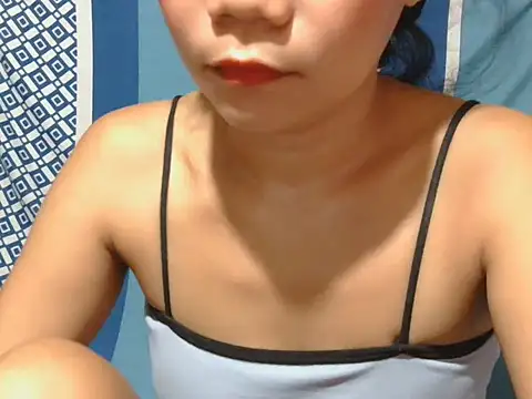 Snapshot of asian_hotbabe08 chatting on June 10, 11:03 pm asian hotbabe08 online show from June 10, 11:03 pm