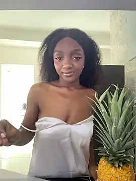 Keirahartz online show from February 22, 2:48 pm