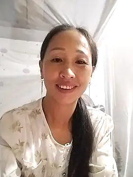 cute love00 online show from October 2, 11:12 pm