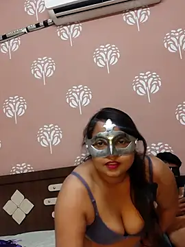 sana khan666 online show from October 18, 7:03 pm