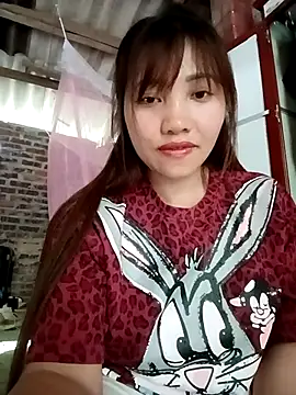 Snapshot of adbosa_00 chatting on April 20, 10:07 am adbosa 00 online show from April 20, 10:07 am