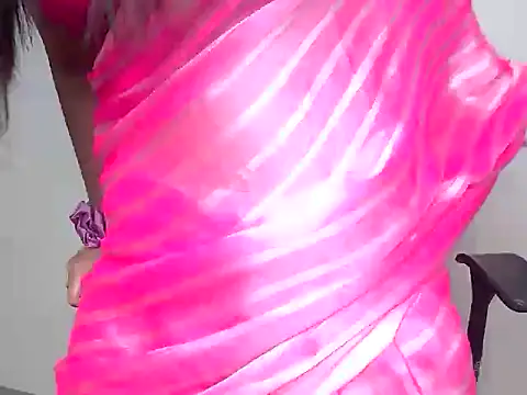 Snapshot of oceaneyees_ chatting on September 20, 11:55 am oceaneyees online show from September 20, 11:55 am