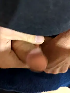 Snapshot of Sweethoneygun chatting on October 26, 12:38 am Sweethoneygun online show from October 26, 12:38 am