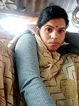 Snapshot of Soniya_pandit chatting on April 19, 1:38 am Soniya pandit online show from April 19, 1:38 am