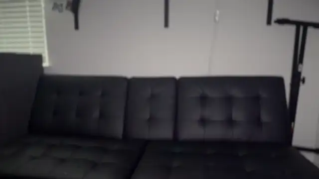 bbgurlnickii online show from September 21, 8:32 pm