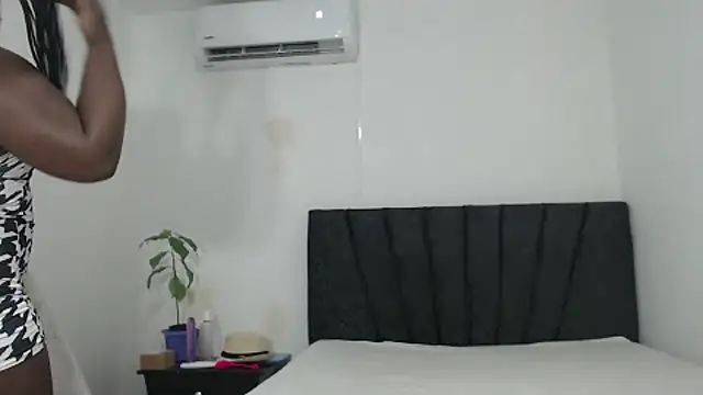 DaiishaWolf online show from September 19, 6:41 pm