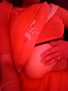 Snapshot of SpicyRoshni chatting on May 22, 5:03 am SpicyRoshni online show from May 22, 5:03 am