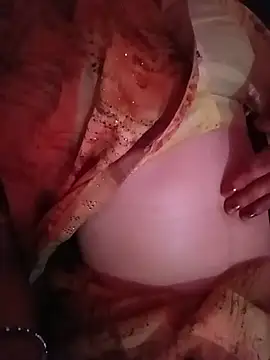 Snapshot of SpicyRoshni chatting on May 24, 11:59 am SpicyRoshni online show from May 24, 11:59 am