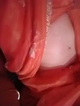 Snapshot of SpicyRoshni chatting on May 25, 9:37 am SpicyRoshni online show from May 25, 9:37 am